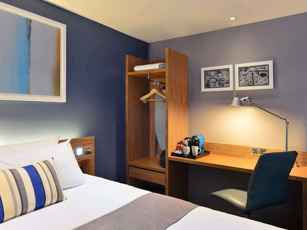 Travelodge London Central Bank Rum bild